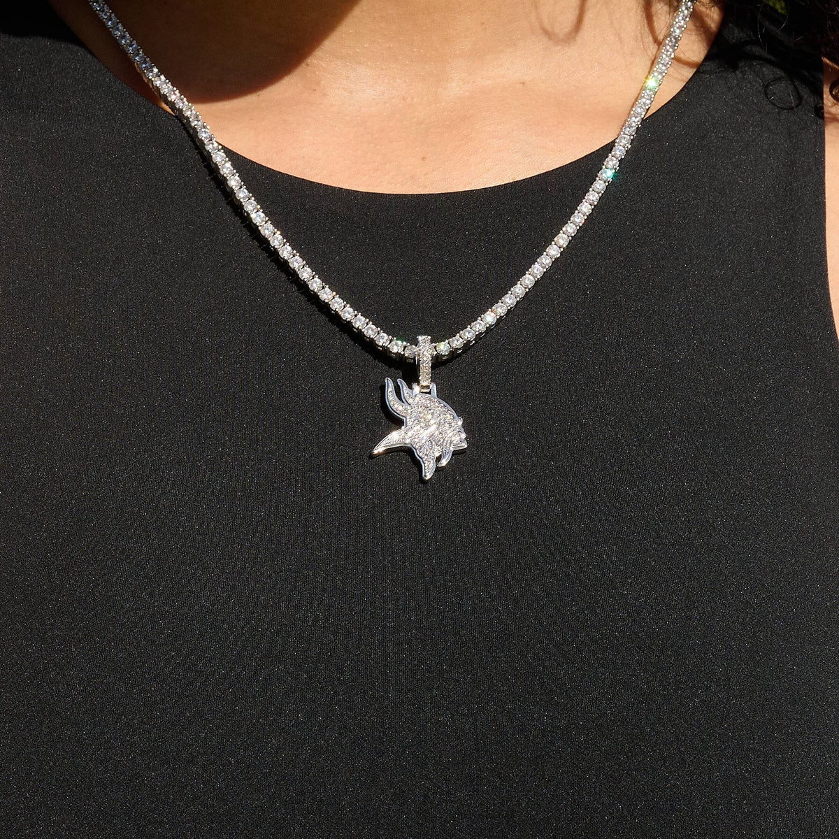 Minnesota Vikings Official NFL Micro Logo Pendant in White Gold