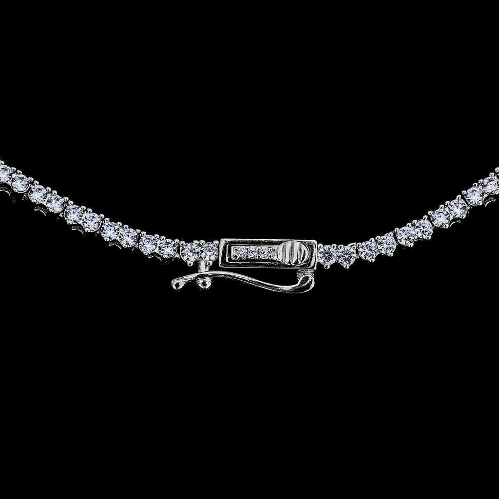 3 Prong Tennis Necklace in White Gold -2mm