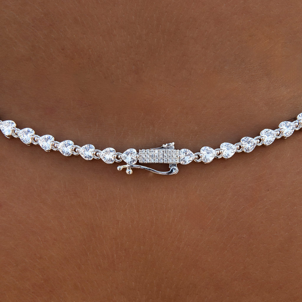Pink Heart Lariat Necklace in White Gold