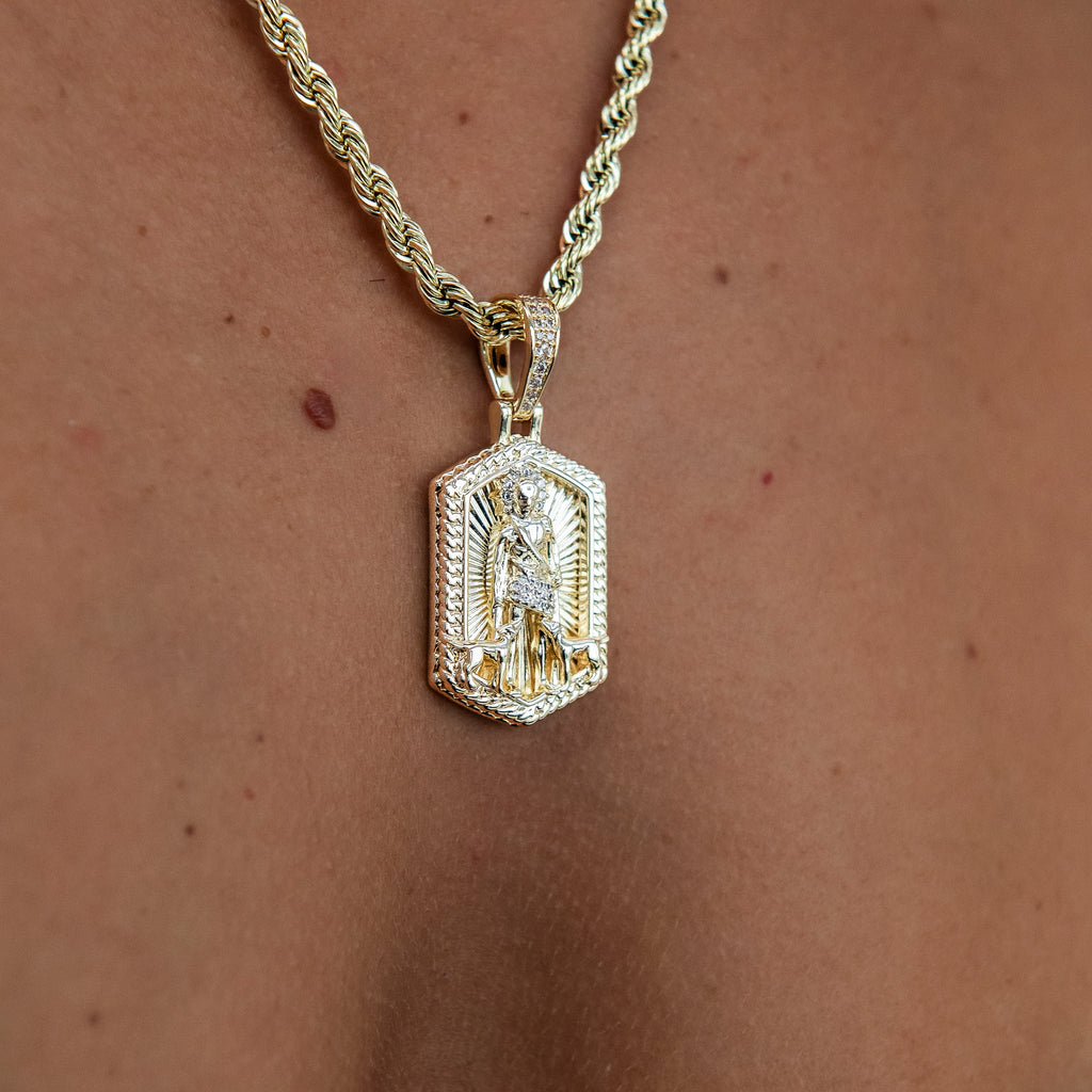 San Lazaro Pendant in Yellow Gold