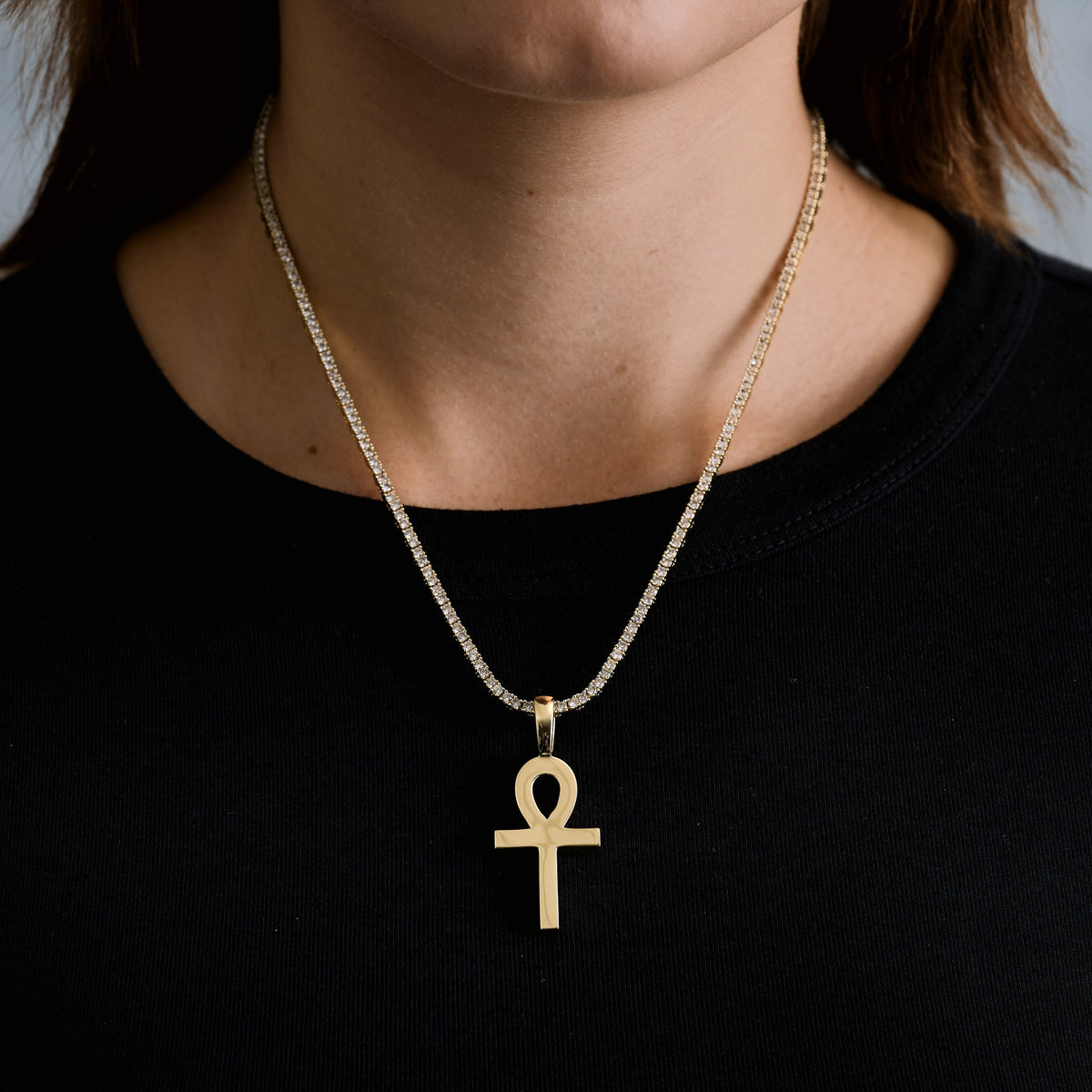 Simple Ankh Pendant in Yellow Gold