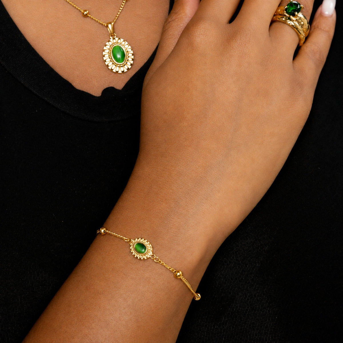 Heirloom Emerald Stone Bracelet