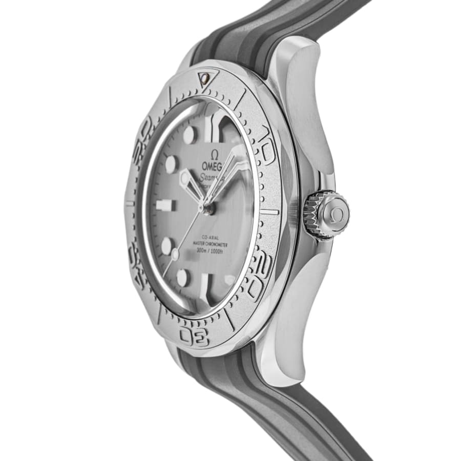 Omega Seamaster Diver 300M Automatic Grey Dial Rubber Strap Men's Watch 210.32.42.20.06.002