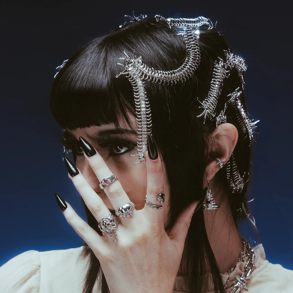 CENTIPEDE HAIRCLIP