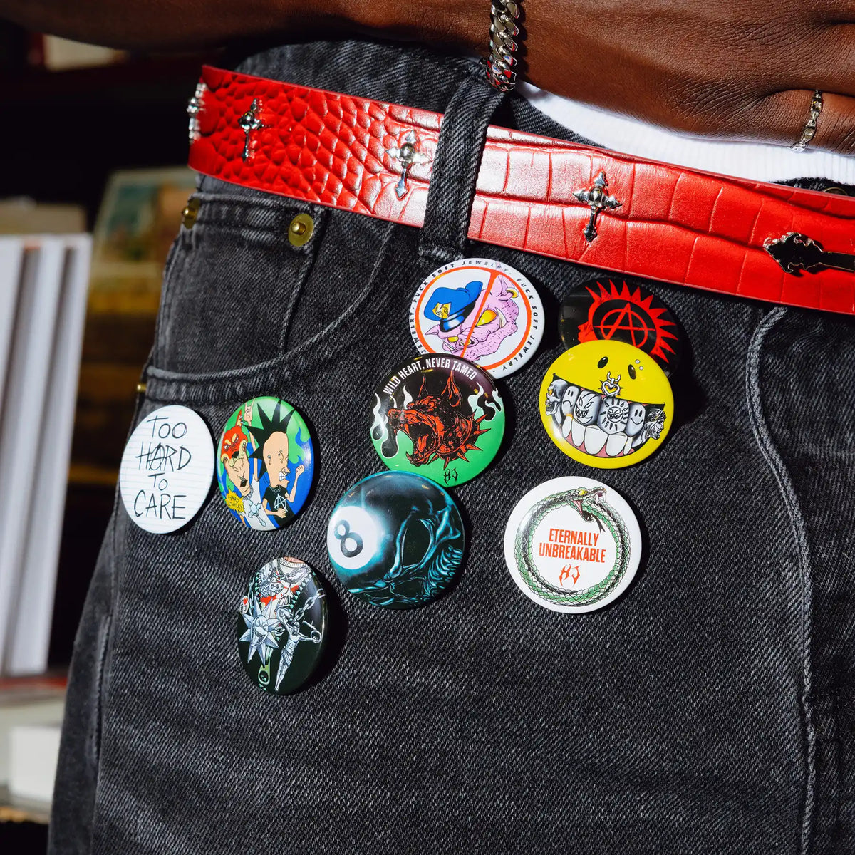 HARD BADGES