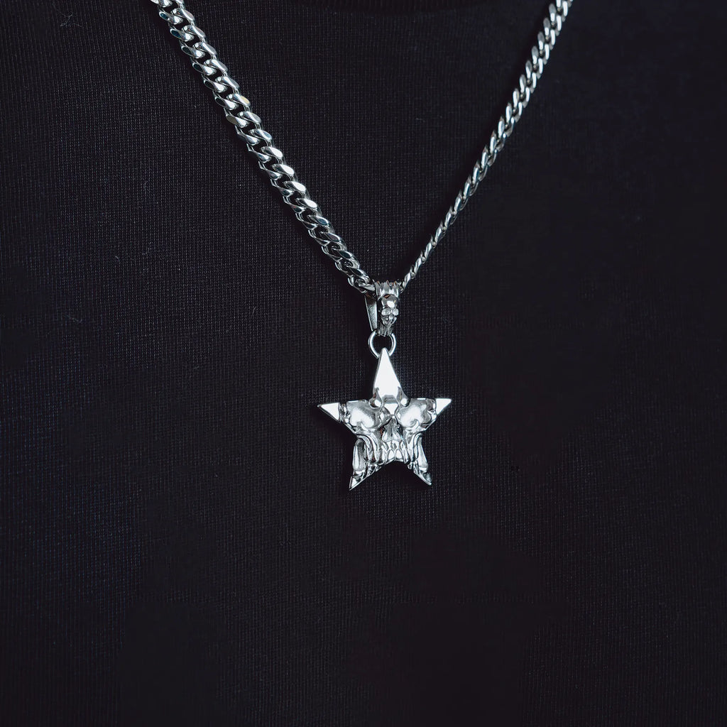 SKAR PENDANT