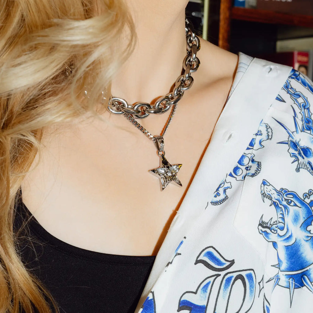 SKAR PENDANT