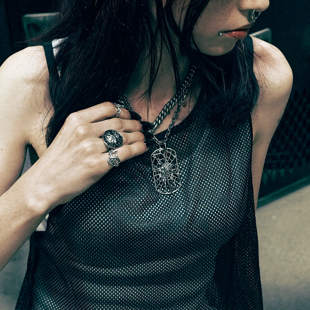 SPIDER DOG TAG NECKLACE