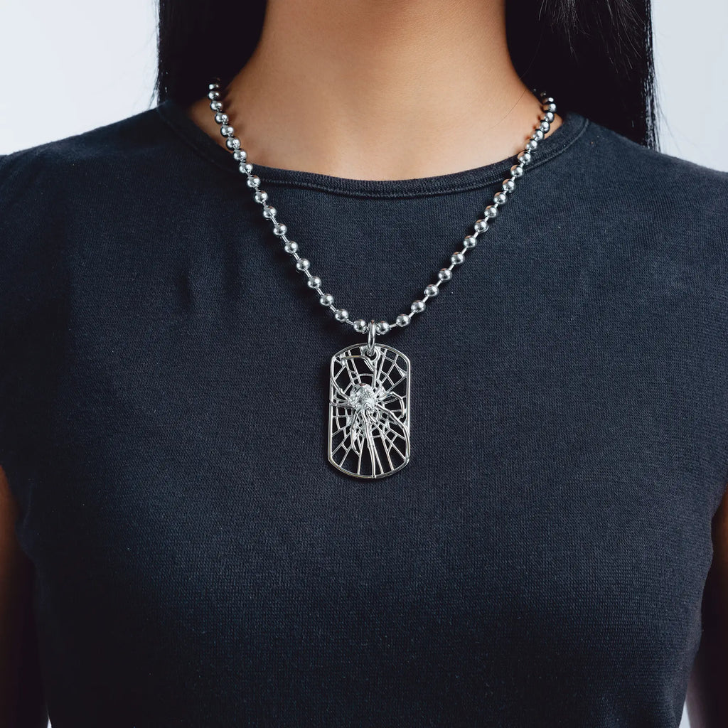 SPIDER DOG TAG NECKLACE