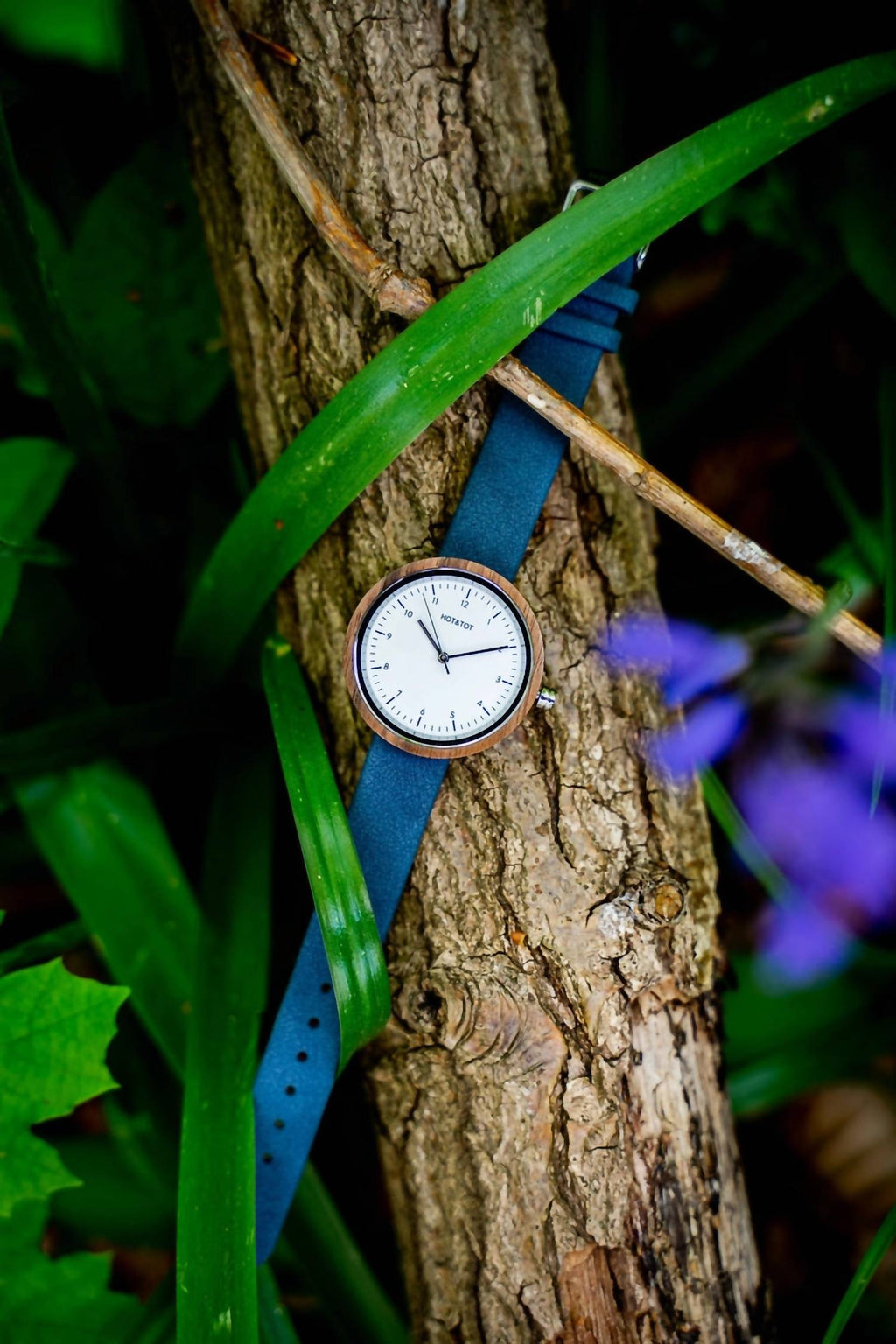 Women's Sustainable Wood Vegan Band Watch In Emma