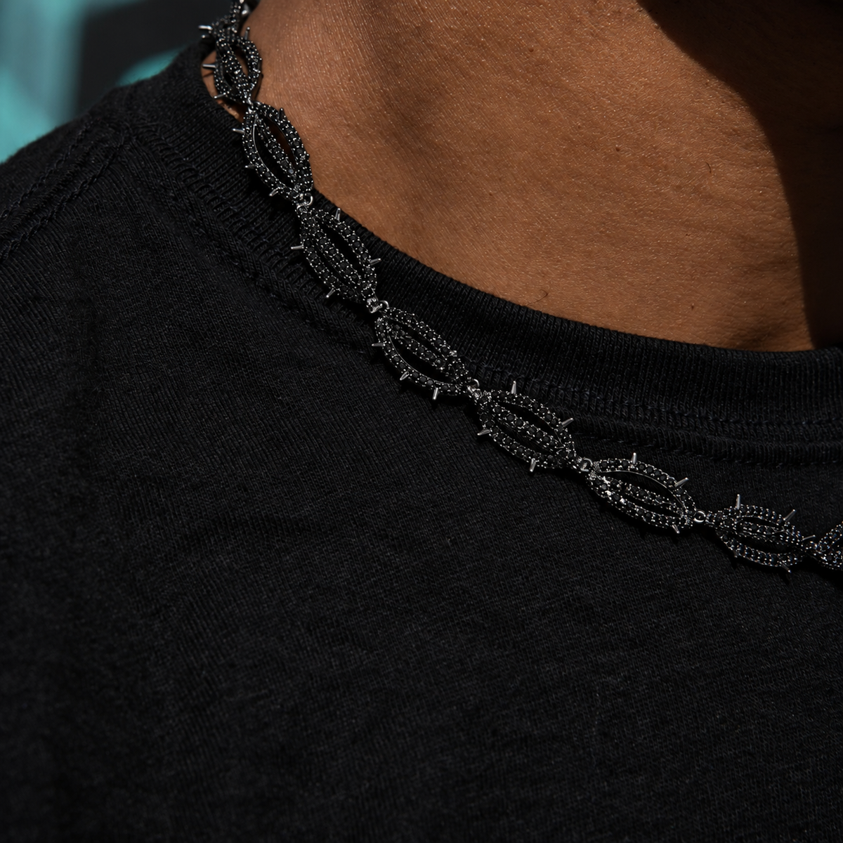 Black Iced Crown of Thorns Chain in Black