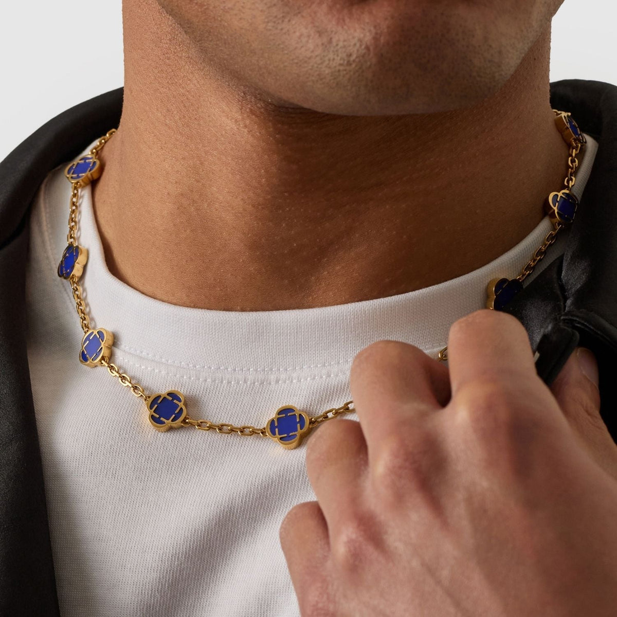 Blue Clover Stone Necklace (Gold)
