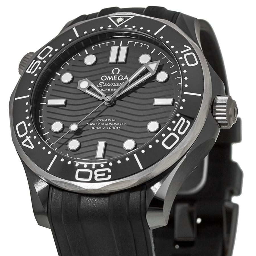 Omega Seamaster Diver 300M Black Dial Rubber Strap Men's Watch 210.92.44.20.01.001