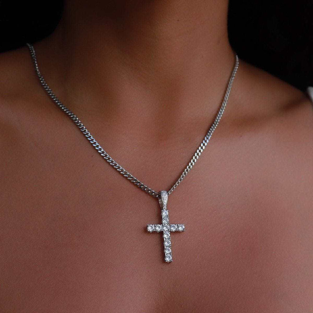 Diamond Cross Pendant in White Gold