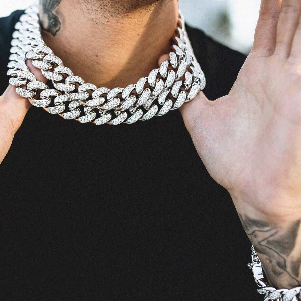 GLD Diamond Cuban Link Chain in White Gold - 19mm