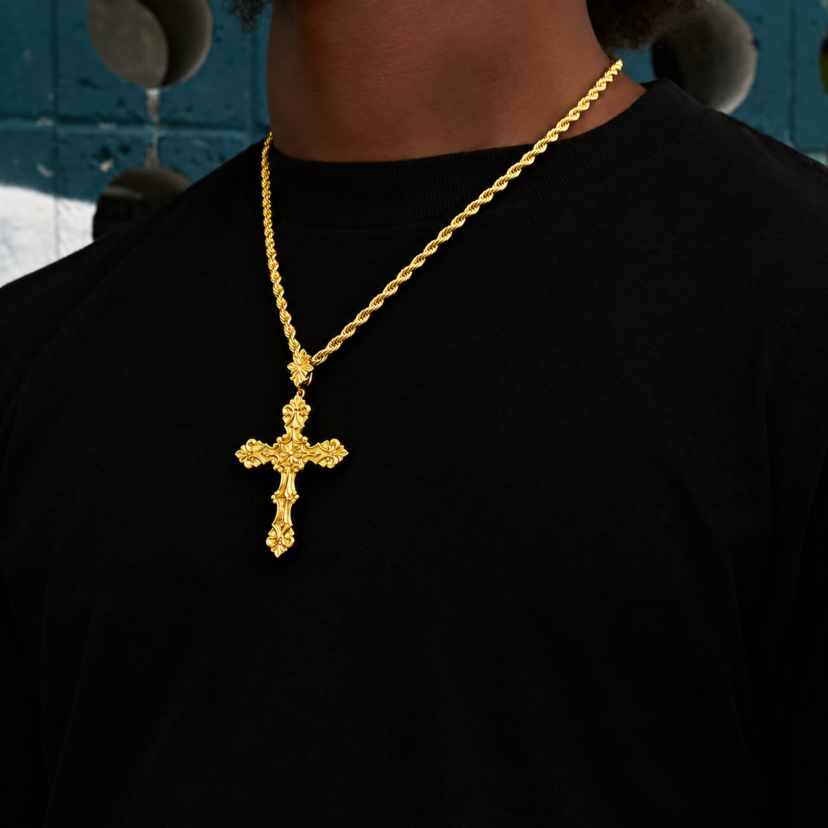 Medieval Cross Pendant in Yellow Gold
