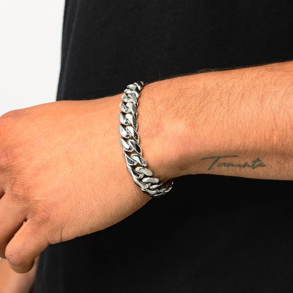 CUBAN LINK BRACELET
