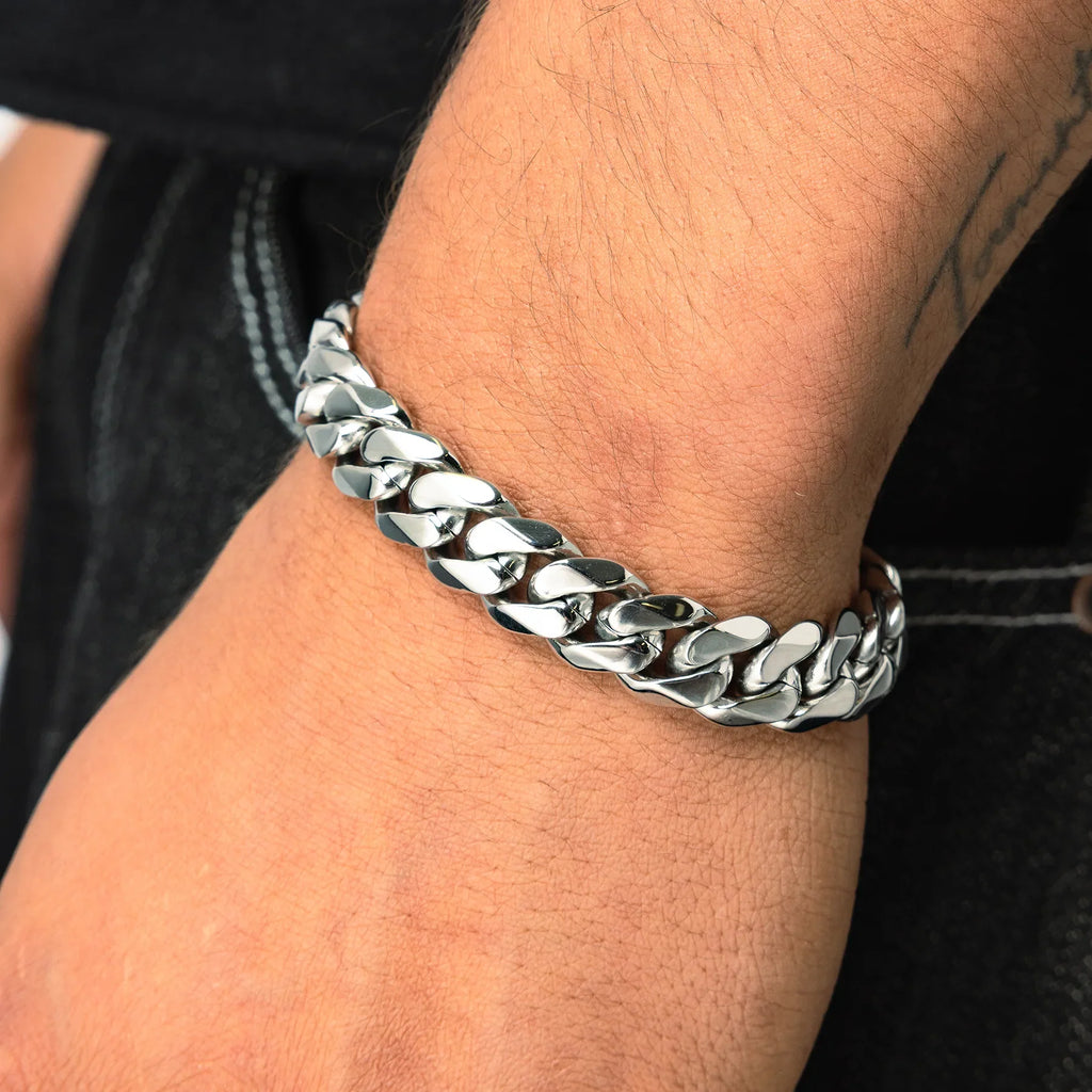 CUBAN LINK BRACELET