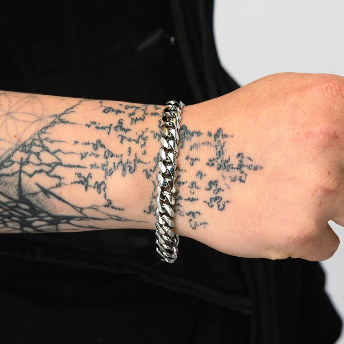 CUBAN LINK BRACELET