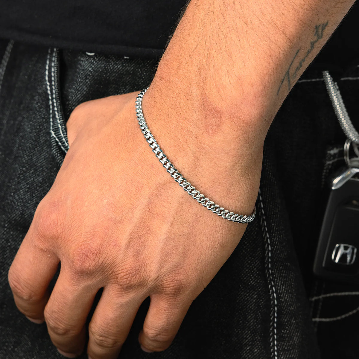 CUBAN LINK BRACELET