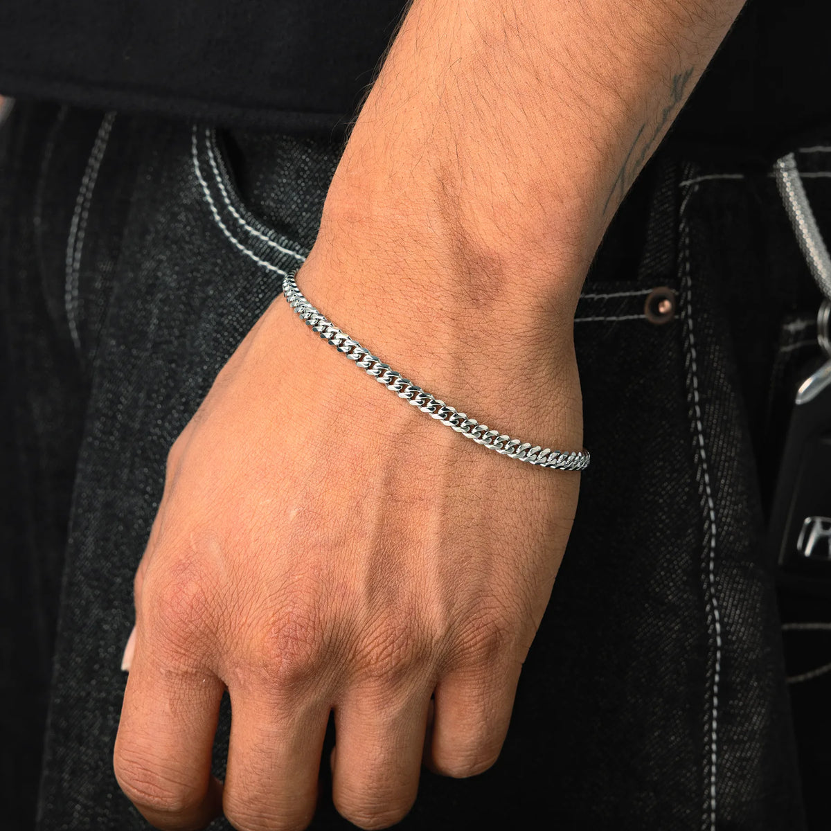 CUBAN LINK BRACELET