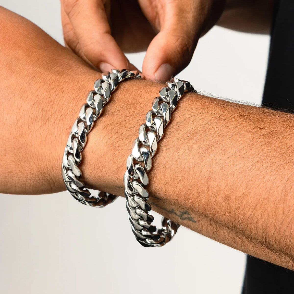 CUBAN LINK BRACELET