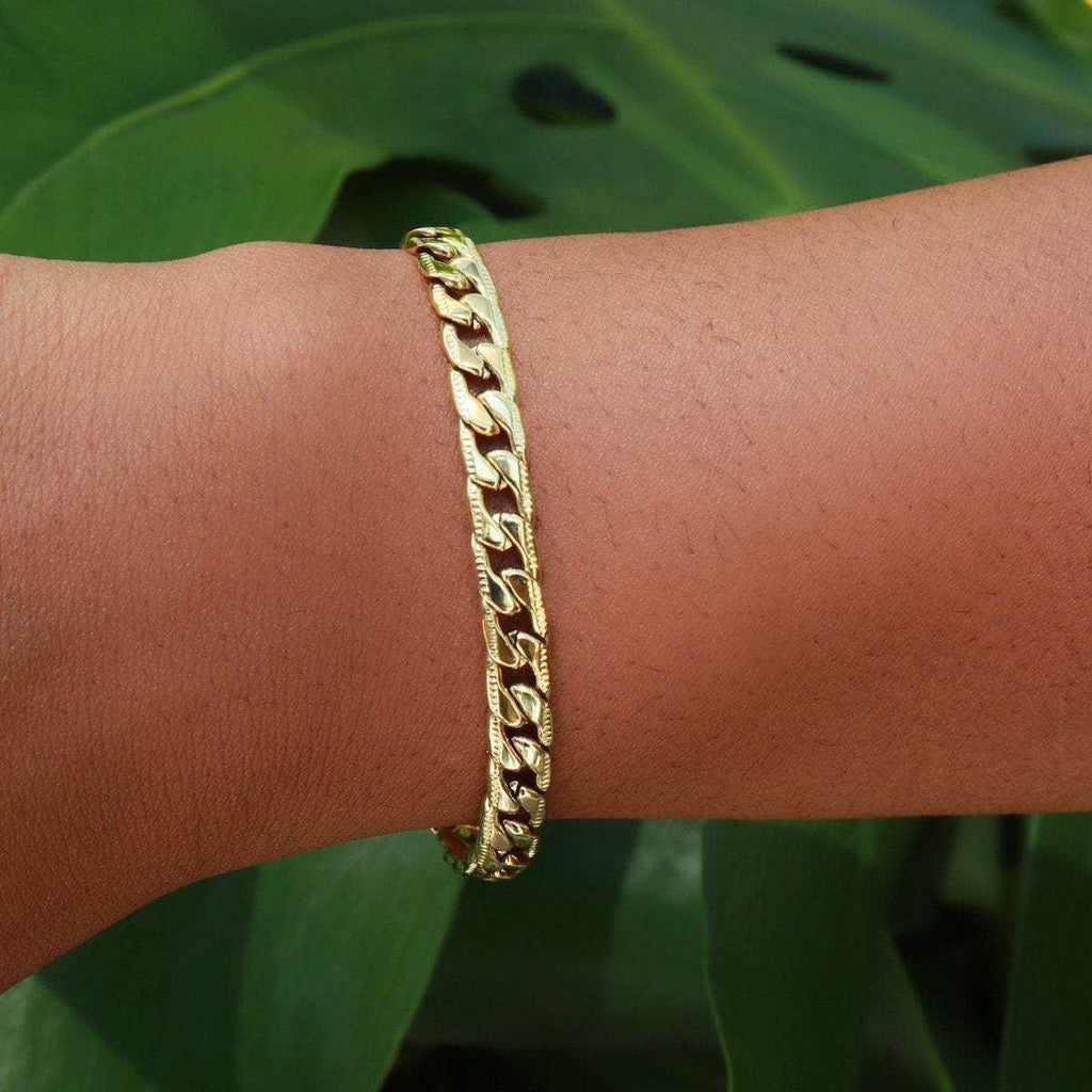 Figaro Bracelet in Yellow Gold