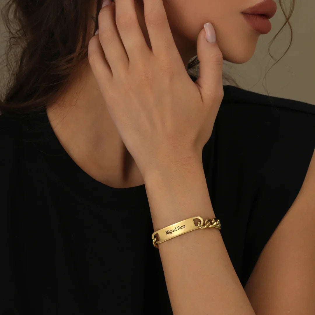 Engraved Bar Cuban Link Bracelet