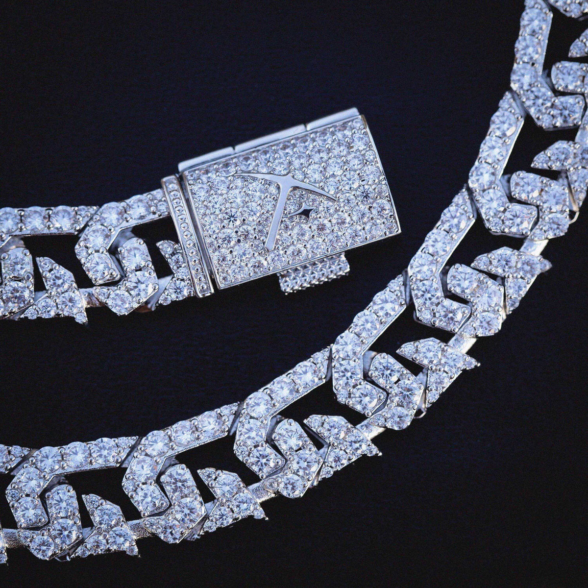 G-Link Chain in White Gold