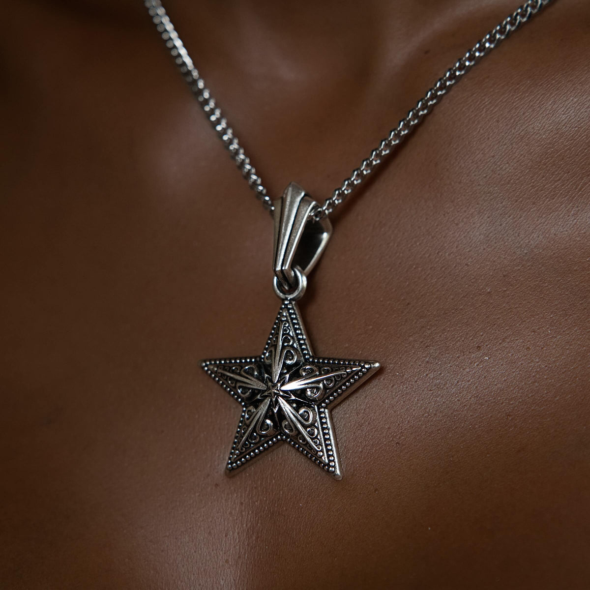 Motivo Stella Pendant