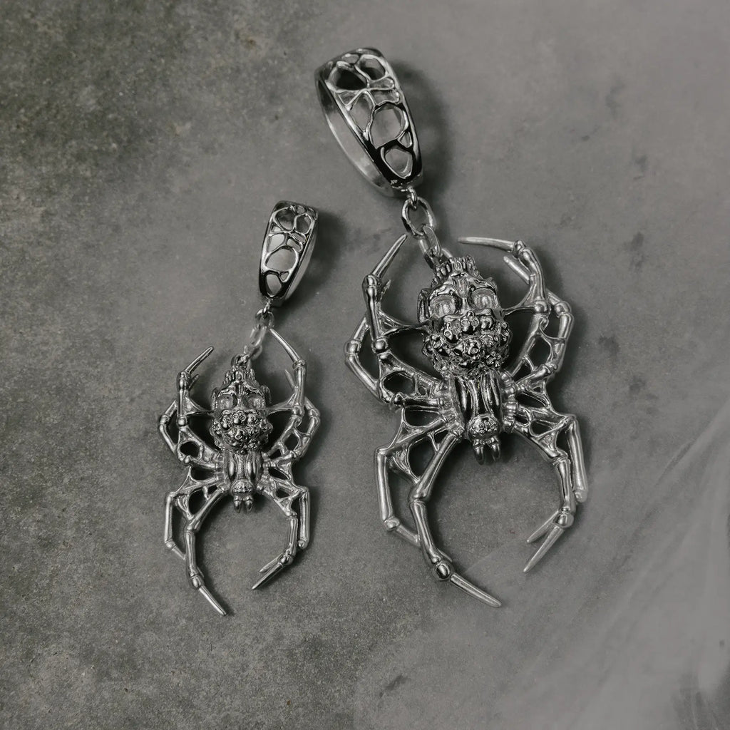 CATACOMBS SPIDER PENDANT