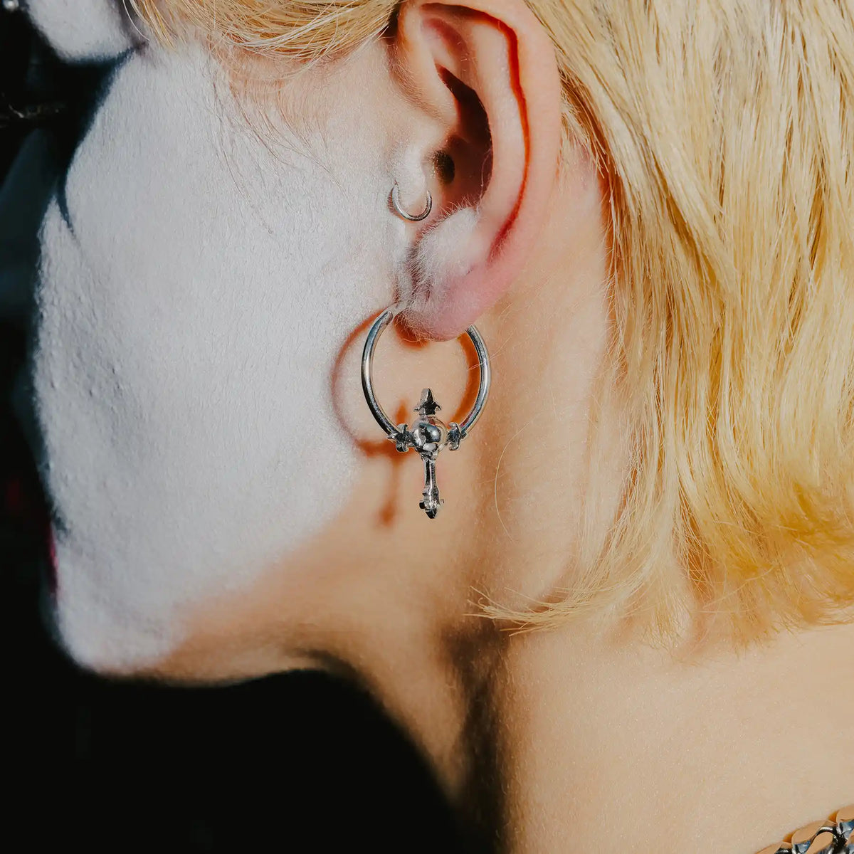 DYT HOOP EARRING