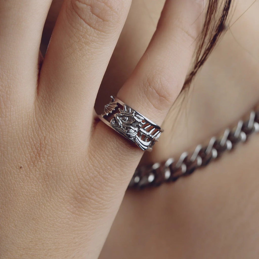 FISH SKELETON RING