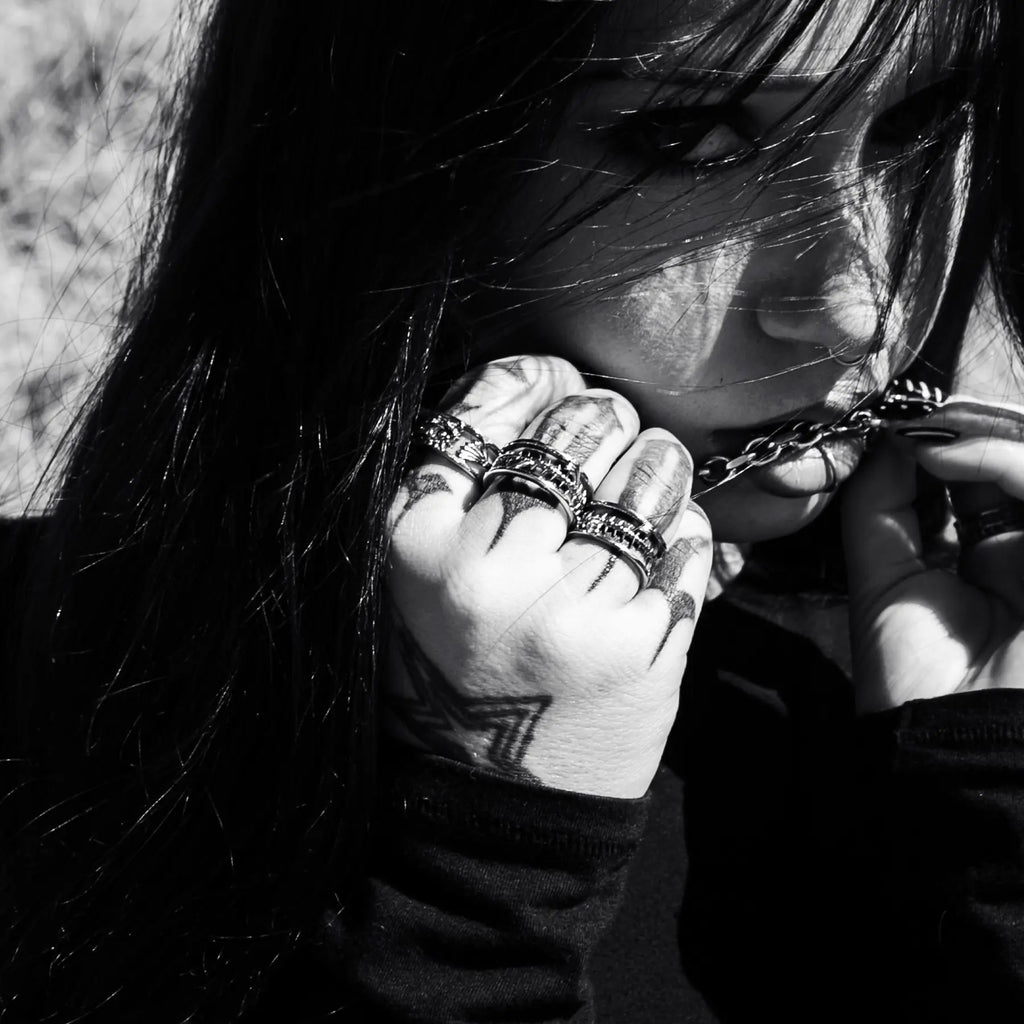 FISH SKELETON RING