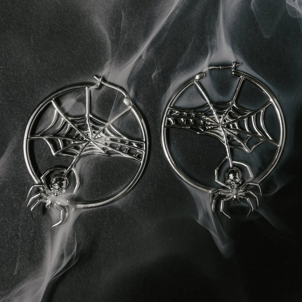 SPIDER HOOP EARRING
