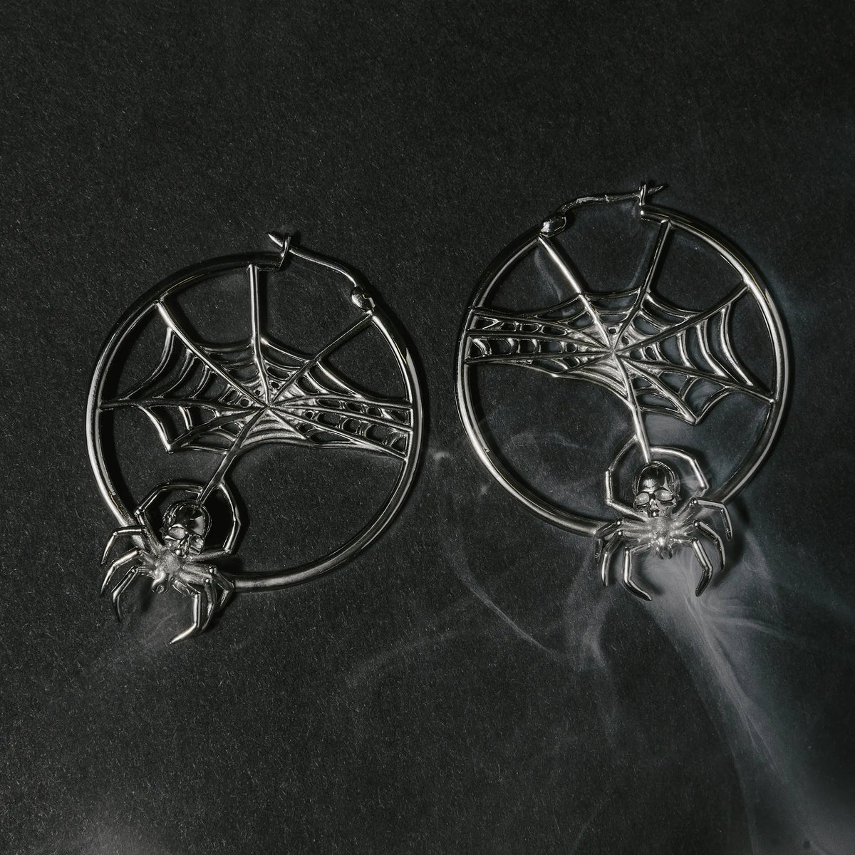 SPIDER HOOP EARRING
