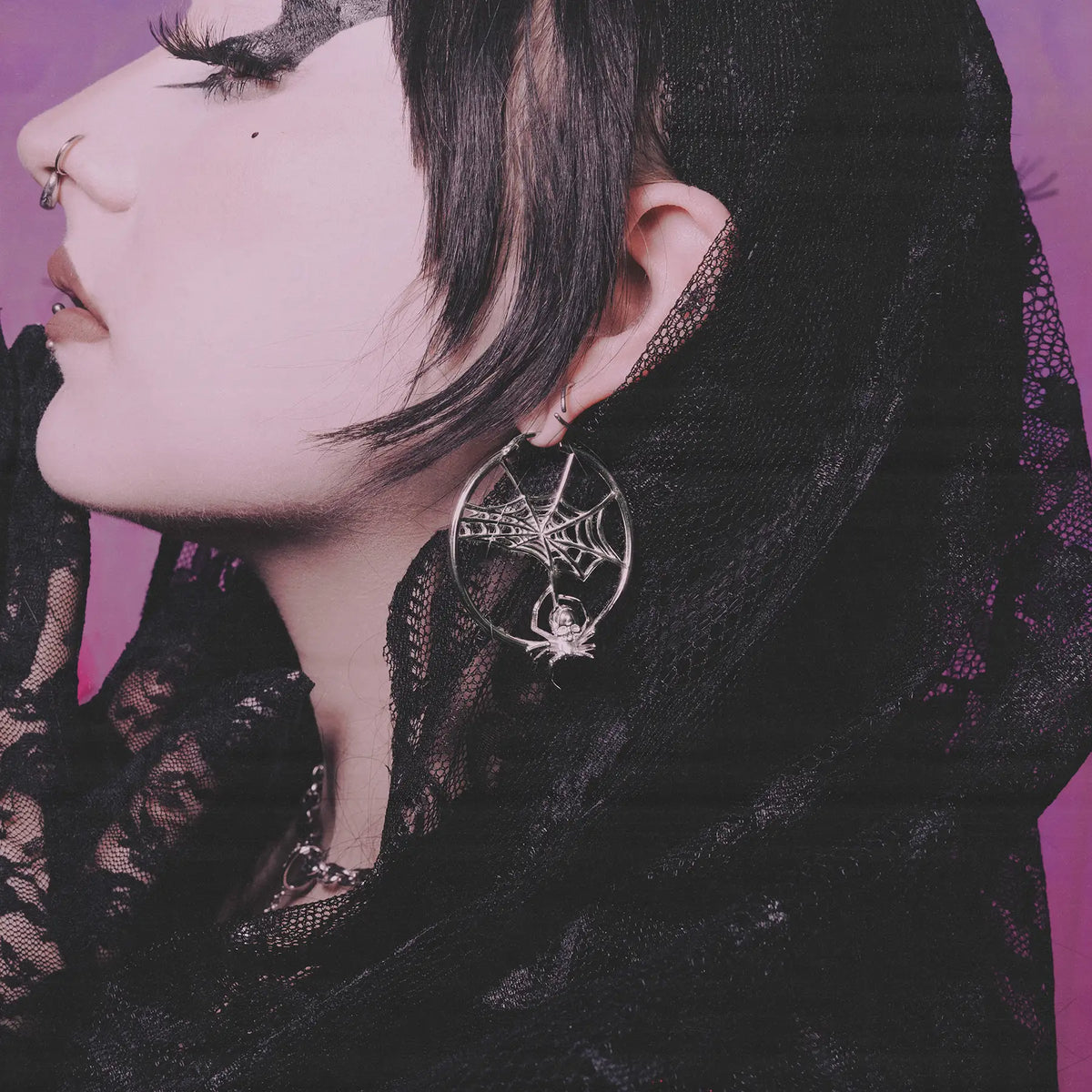 SPIDER HOOP EARRING