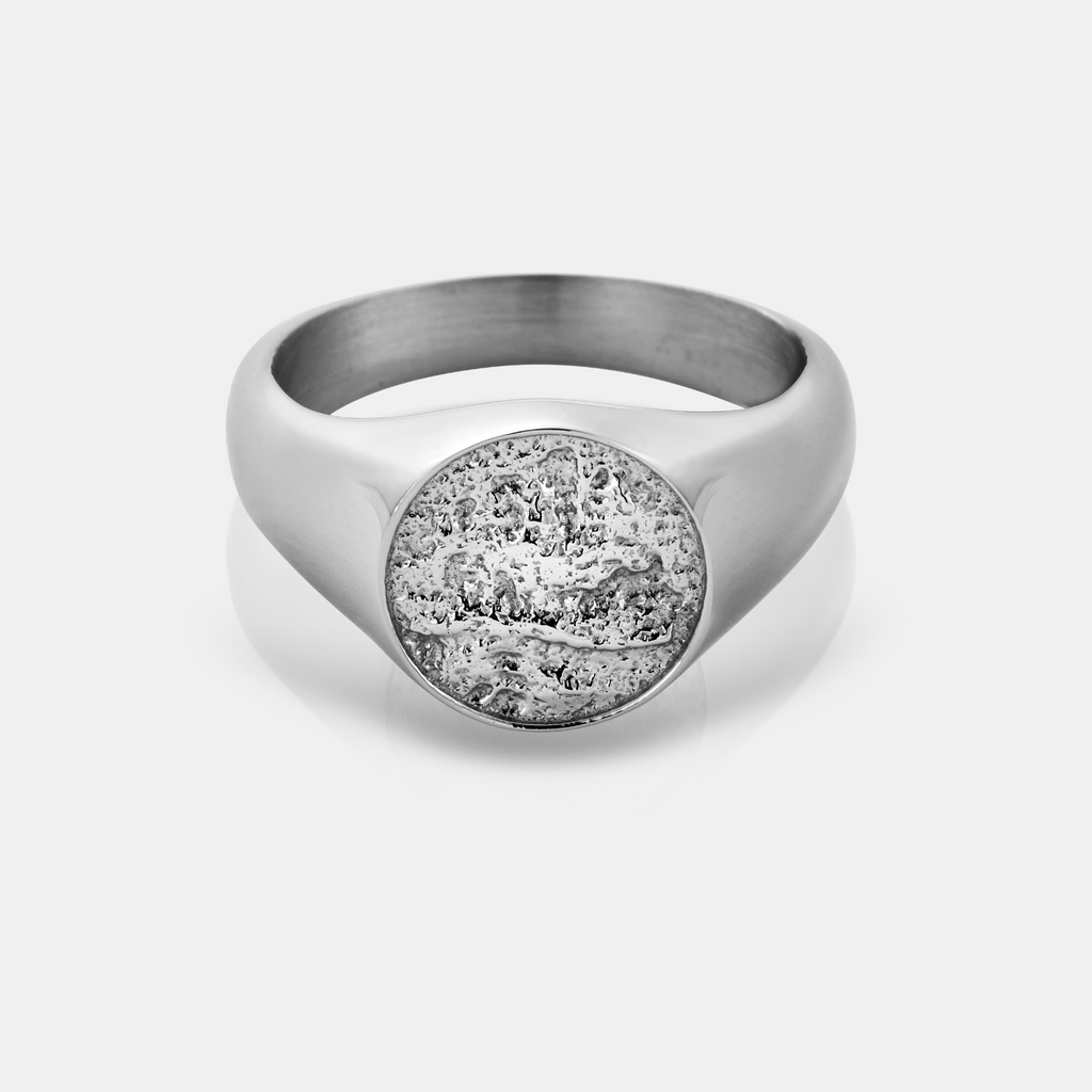 Hammered Signet Ring (Silver)