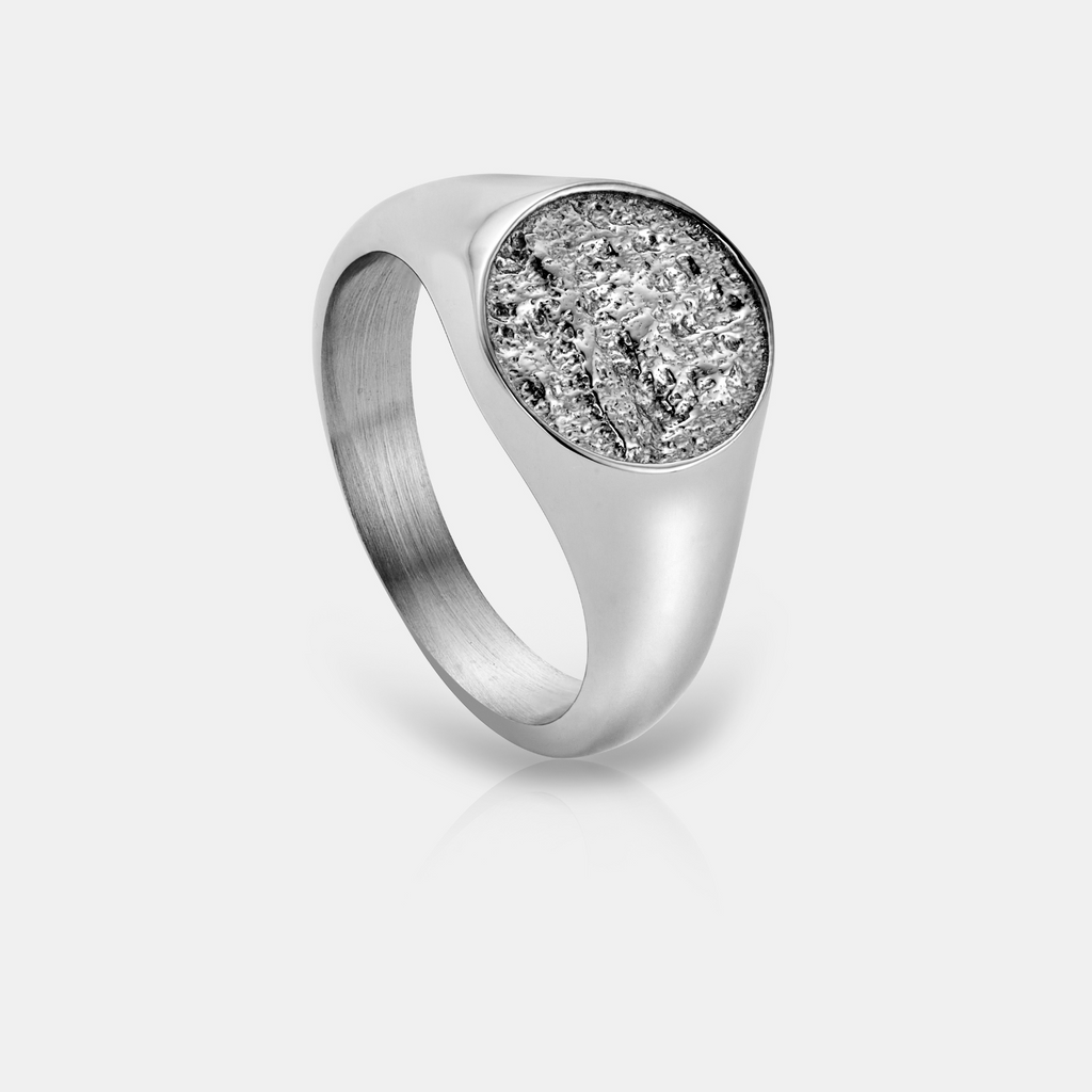 Hammered Signet Ring (Silver)
