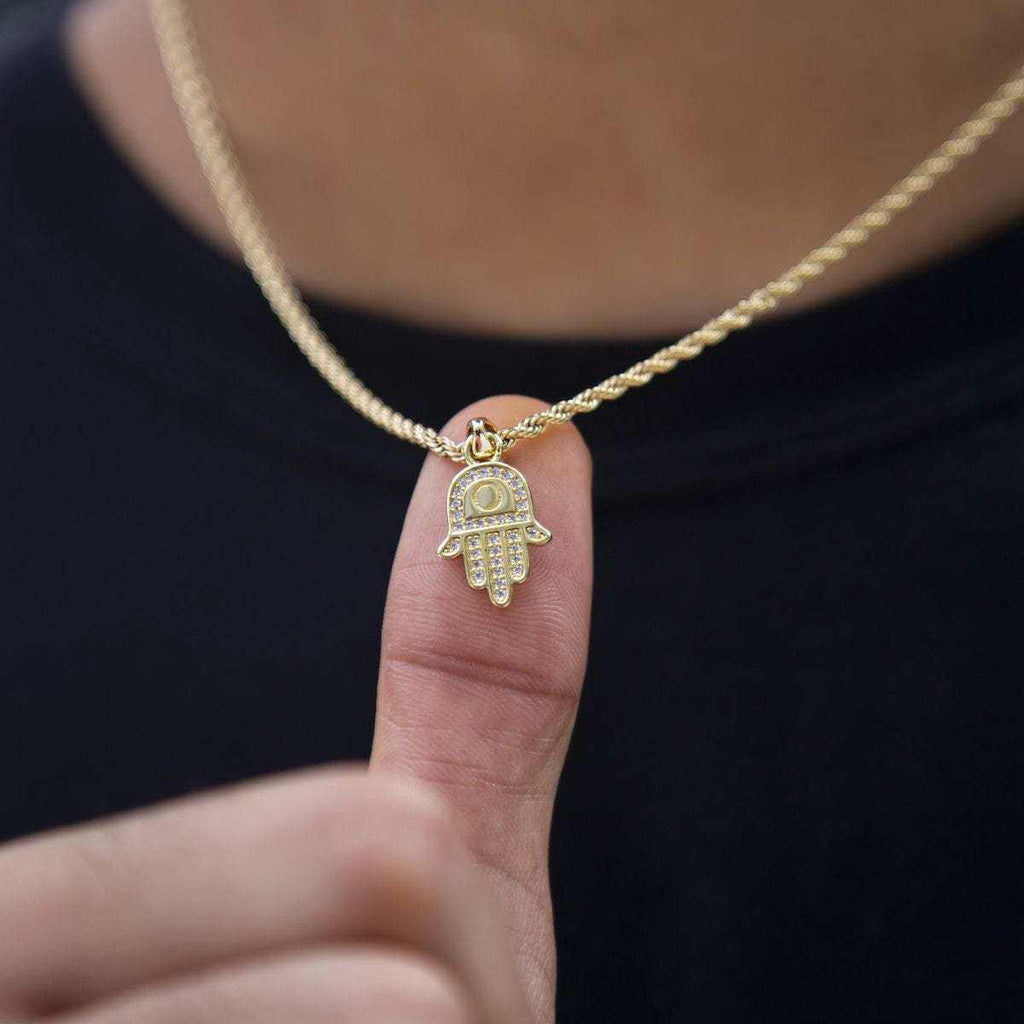 Hamsah Micro Pendant