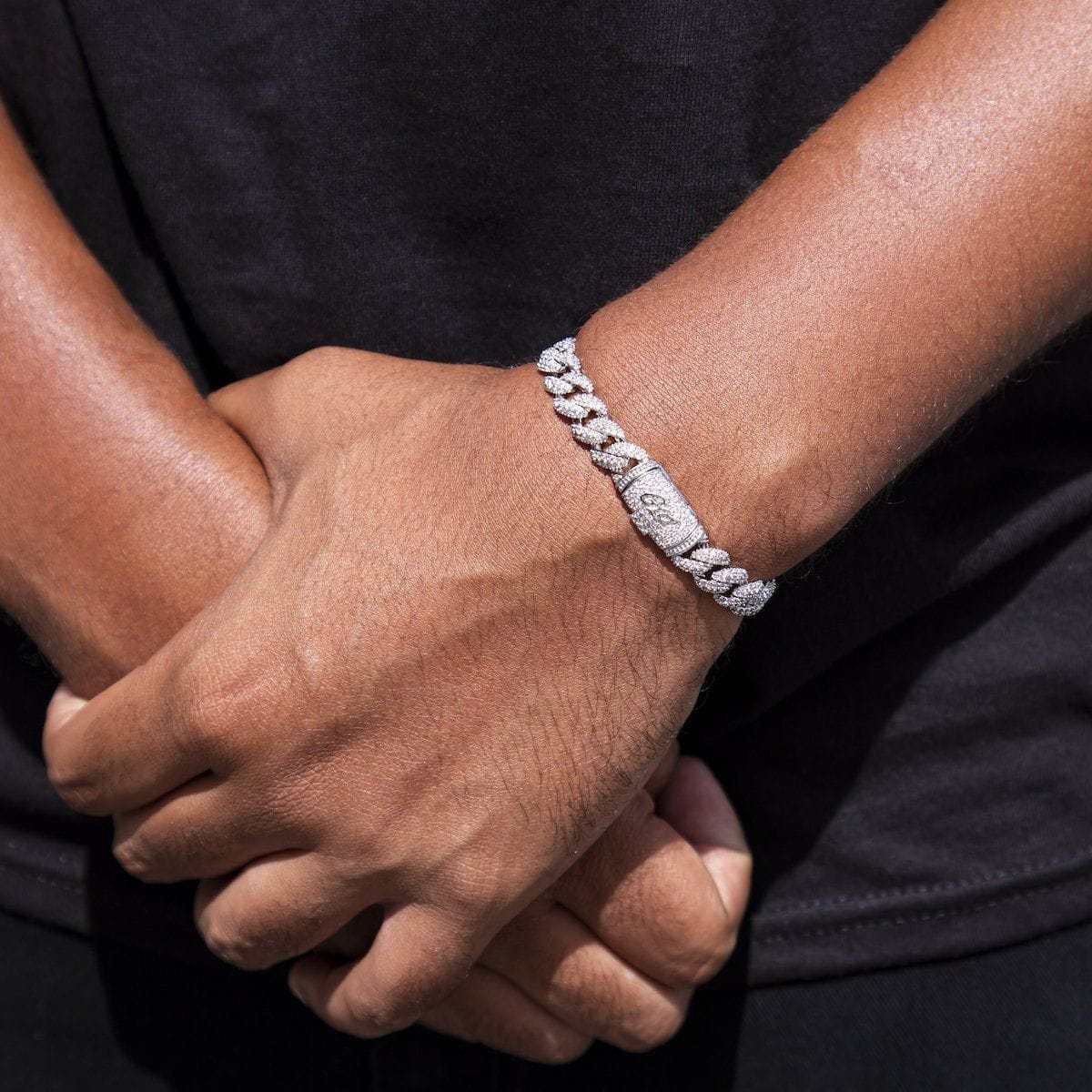 Iced Skull Bracelet in White Gold