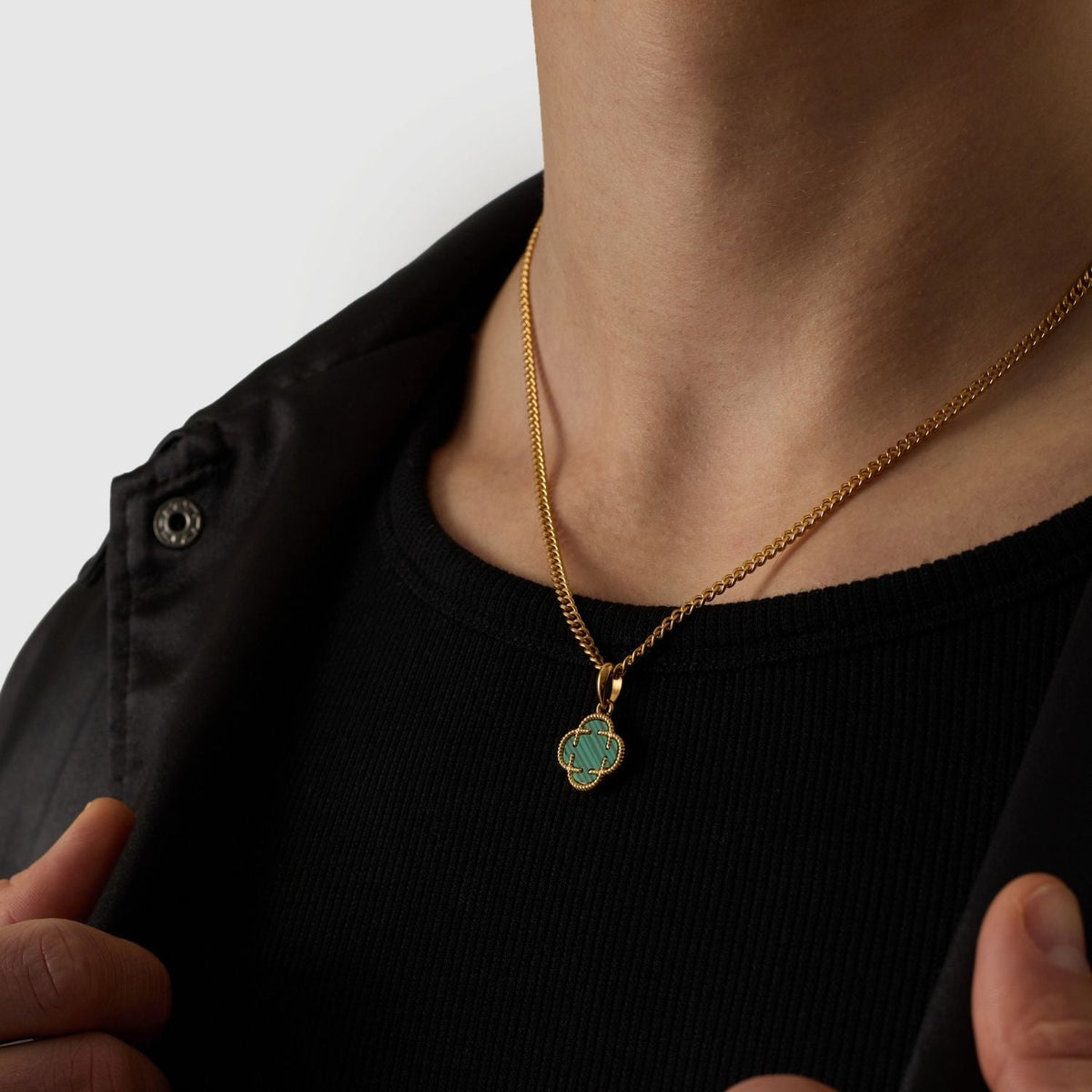 Malachite Clover Stone Pendant (Gold)