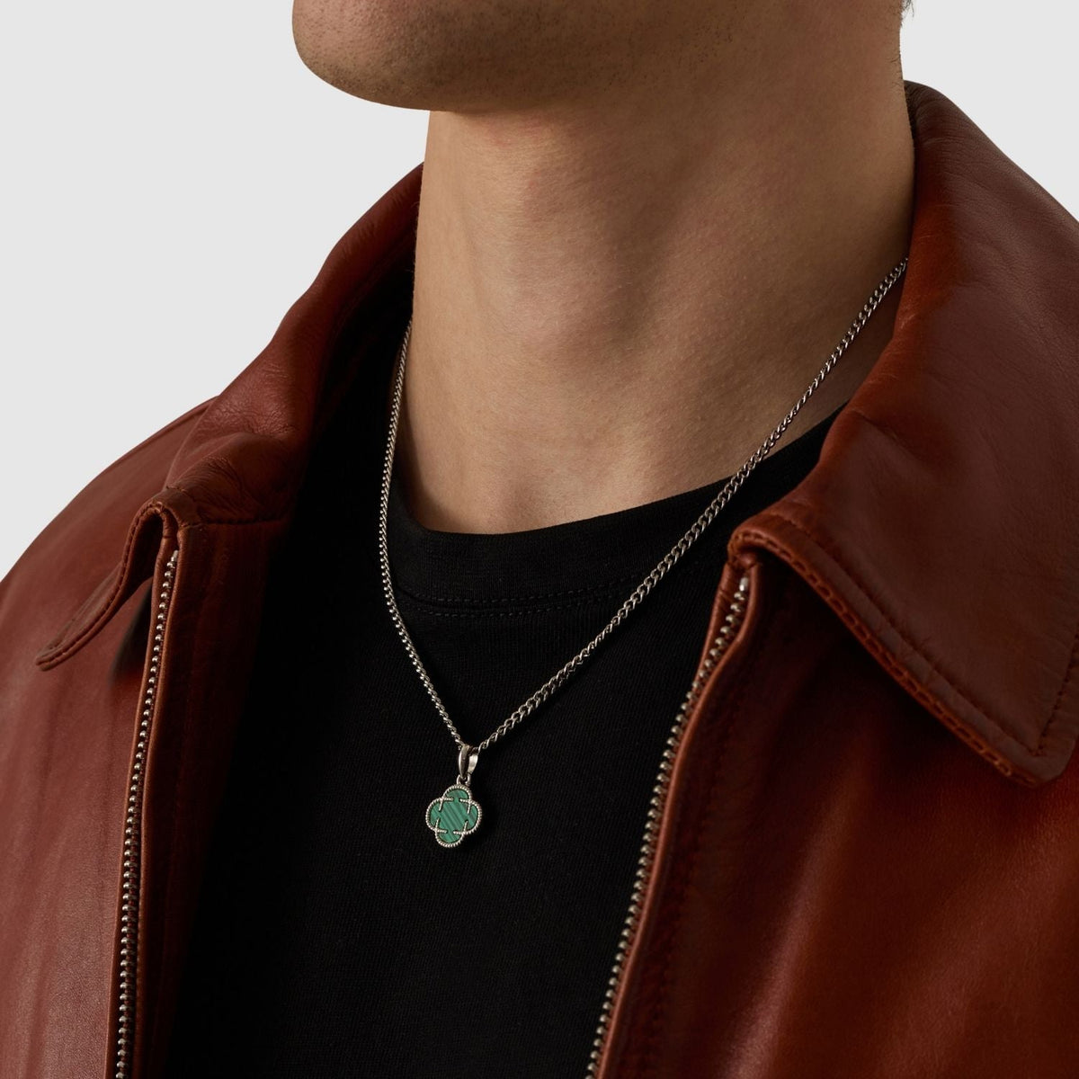 Malachite Clover Stone Pendant (Silver)