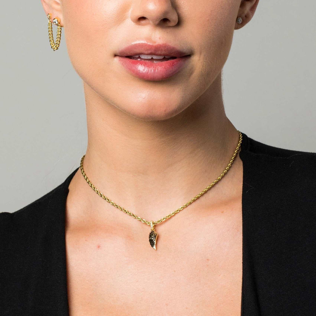 Micro Wing Pendant in Yellow Gold