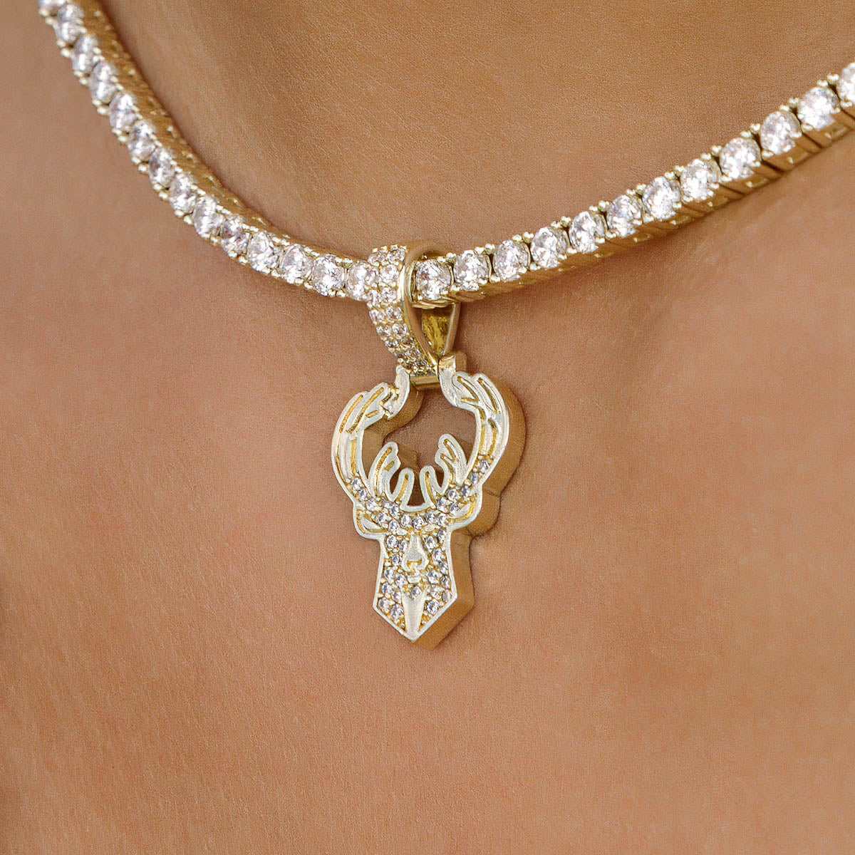 Milwaukee Bucks Official NBA Micro Logo Pendant
