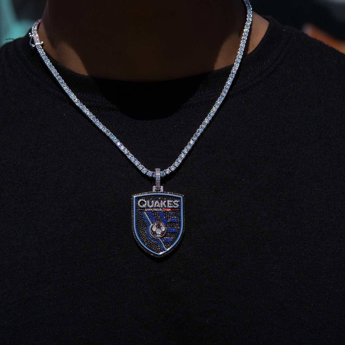 San Jose Earthquakes Official MLS Logo Pendant in White Gold