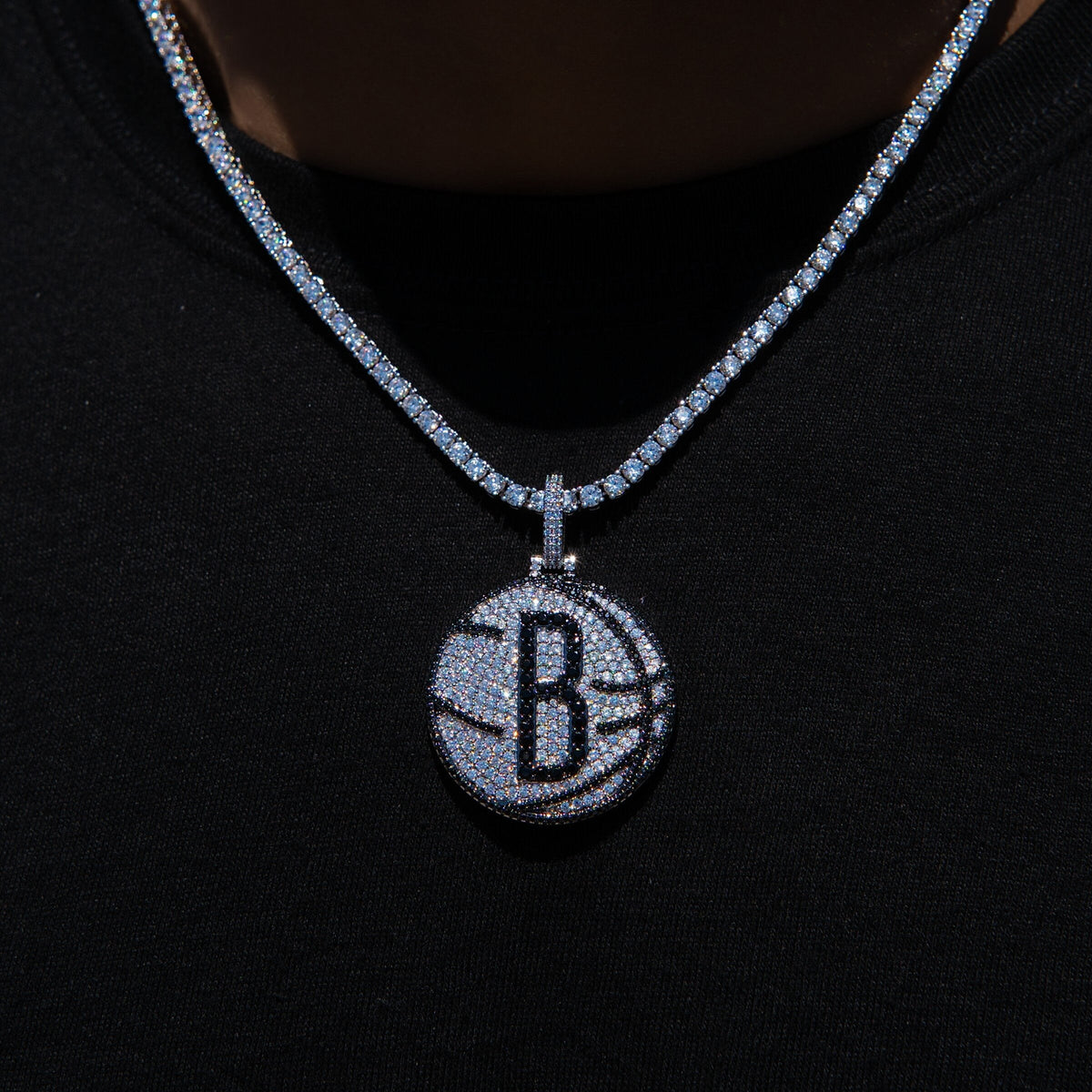 Brooklyn Nets Official NBA Primary Logo Pendant in White Gold
