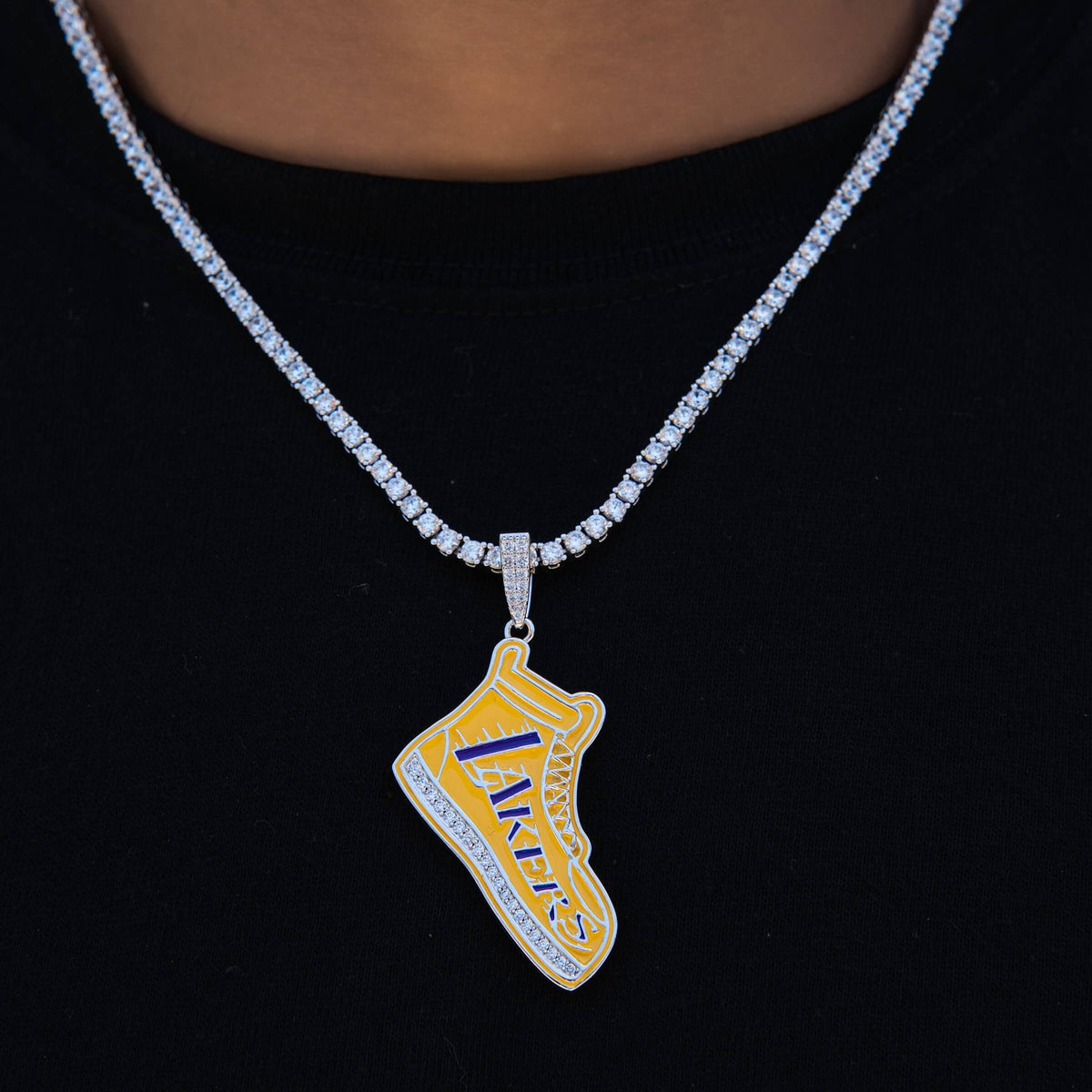 Los Angeles Lakers Official NBA Sneaker Pendant in White Gold