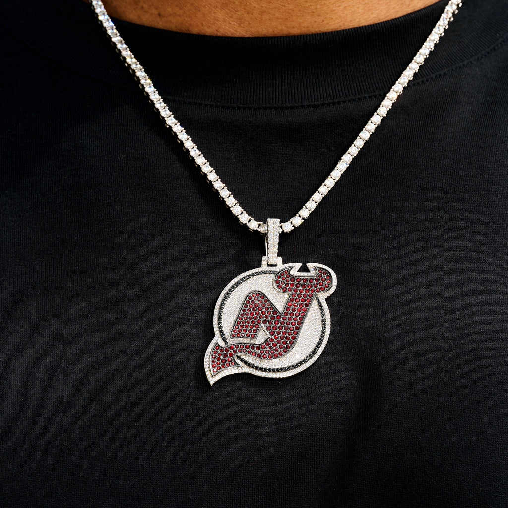 New Jersey Devils Official NHL Logo Pendant in White Gold