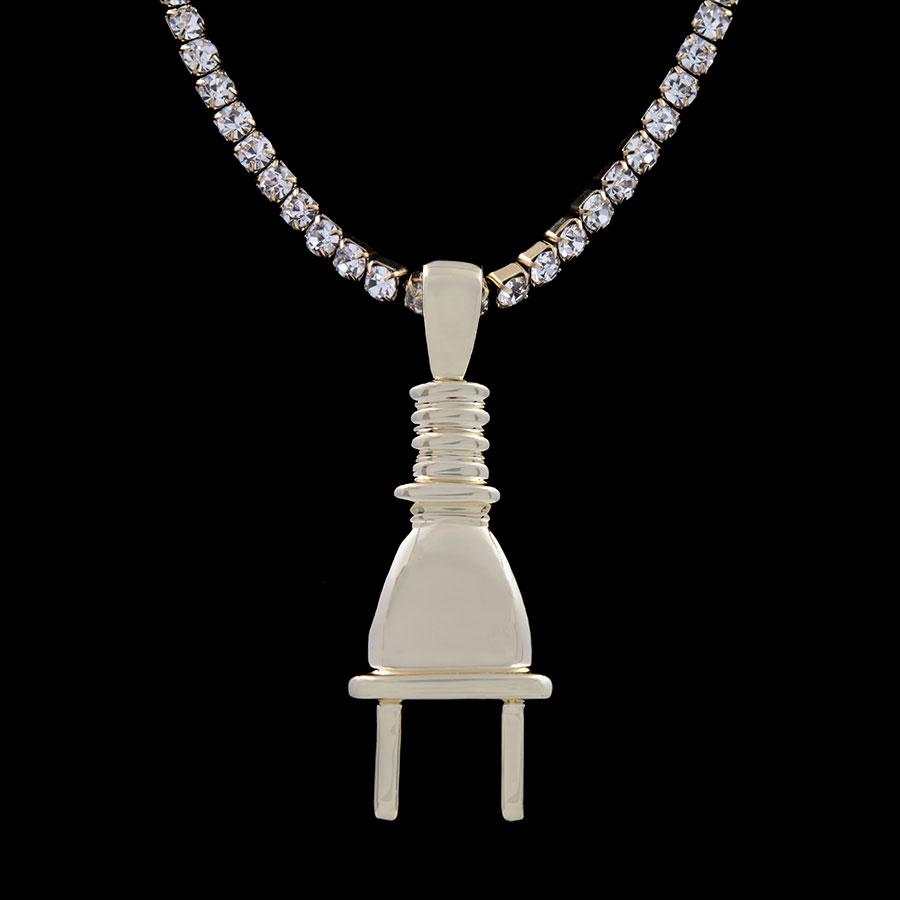 Plug Pendant in Yellow Gold
